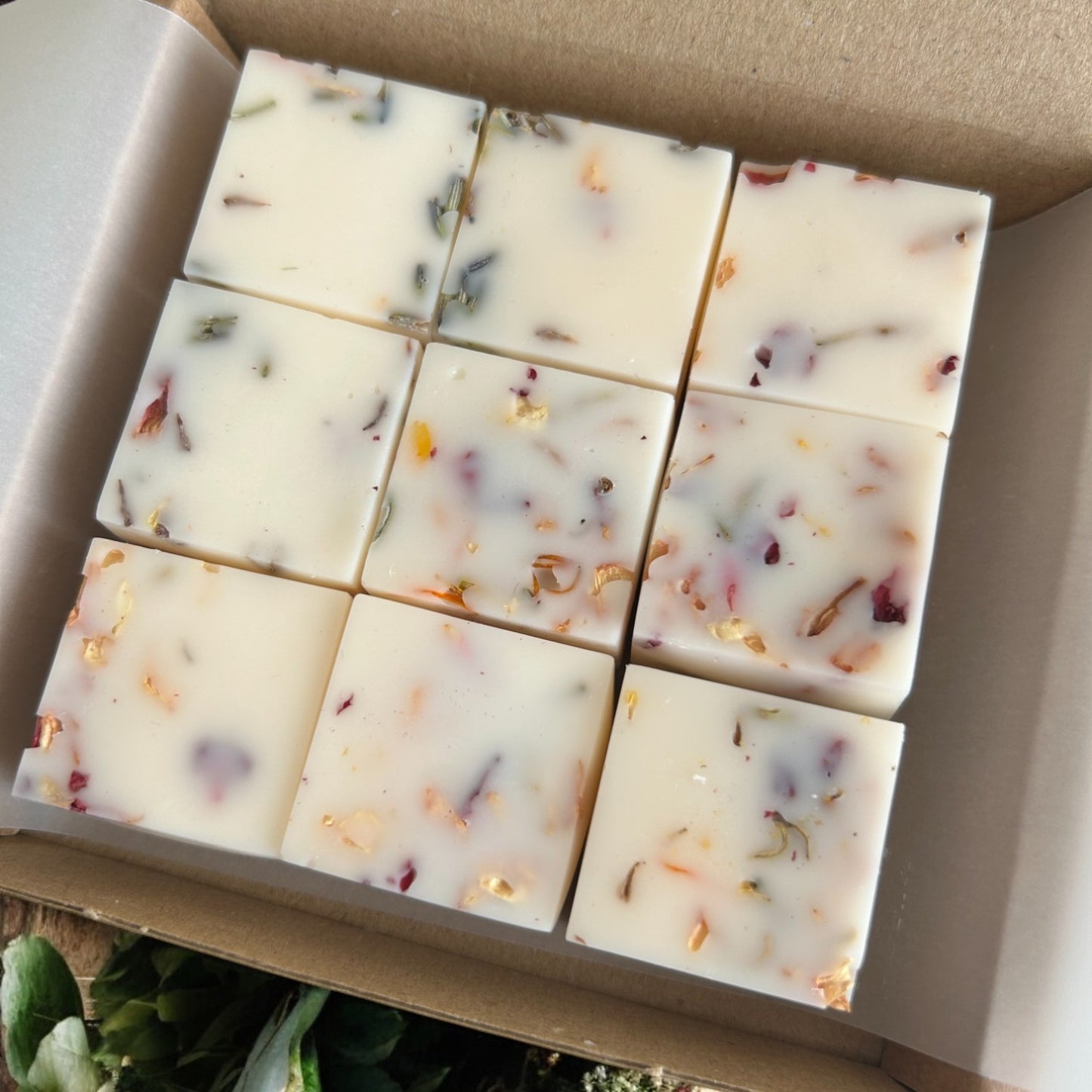 Orchard Whispers Botanical Box